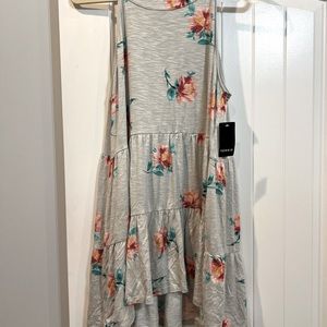 Torrid NWT tiered sleeveless top sz 3